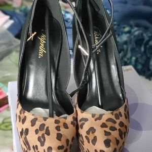 Leopard  Heels